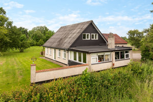 Ejendommen