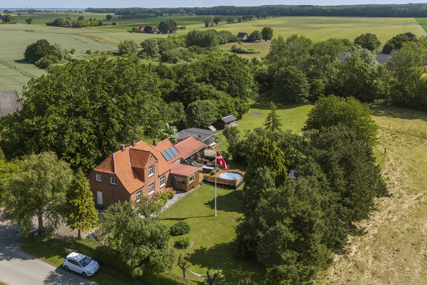 Ejendommen