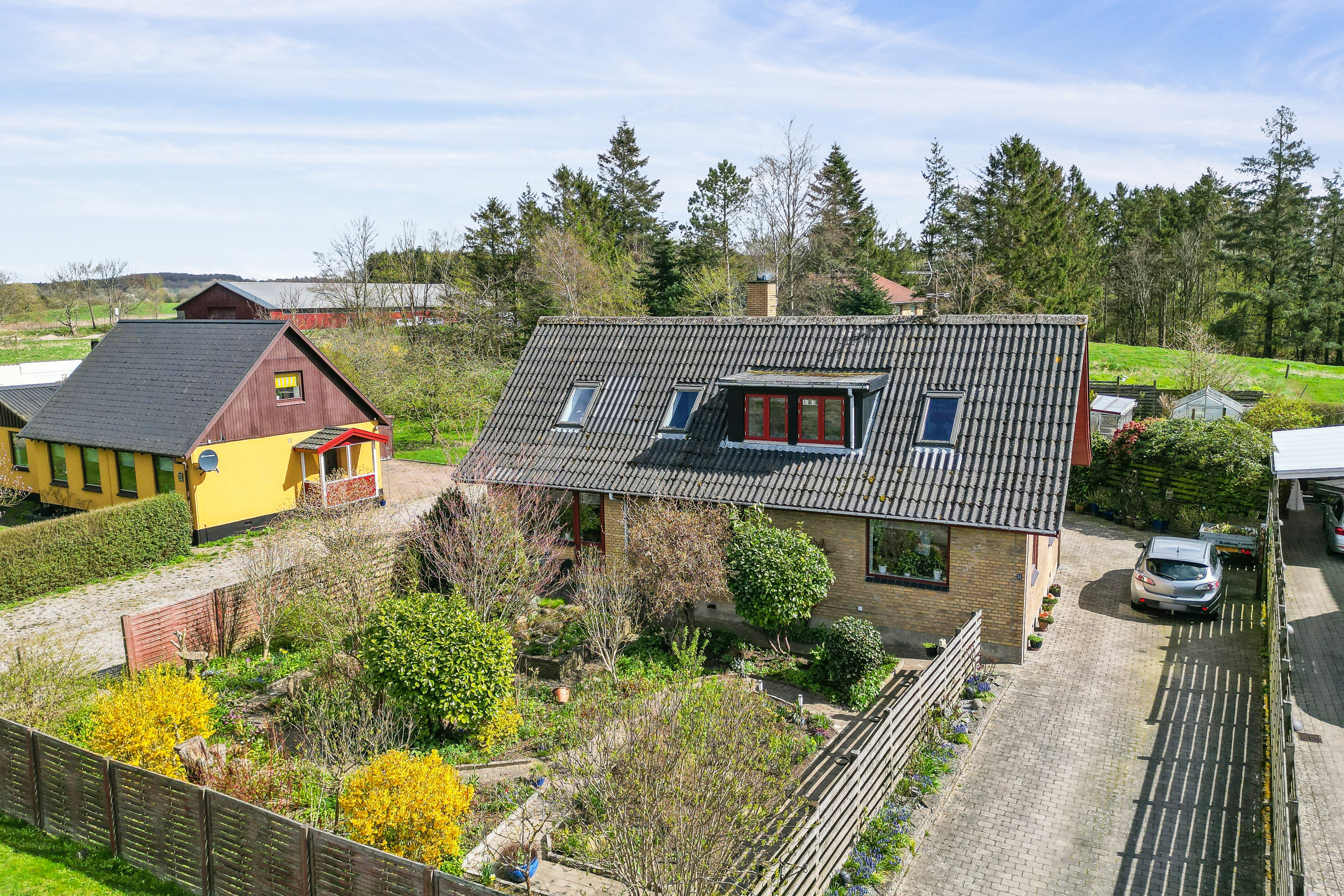 Villa på Holbæk Landevej 32 4350 Ugerløse.