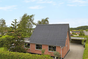 Ejendommen