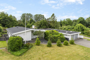 Ejendommen