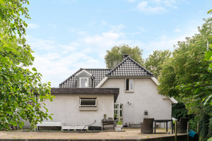 Ejendommen