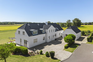 Ejendommen