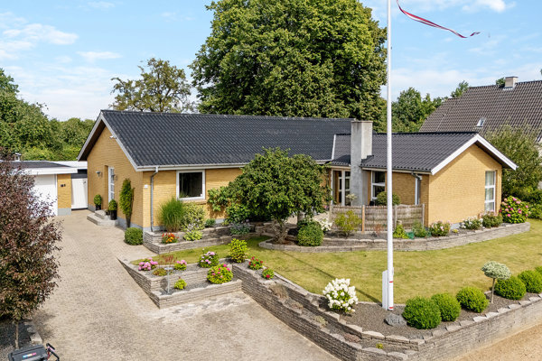 Ejendommen