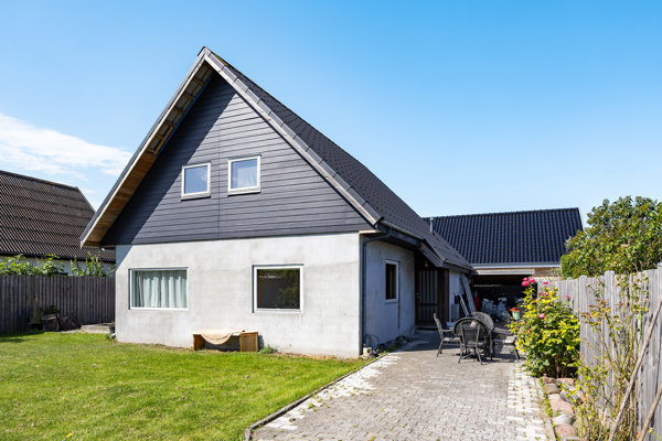 Ejendommen