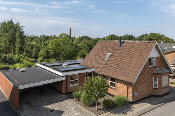 Ejendommen