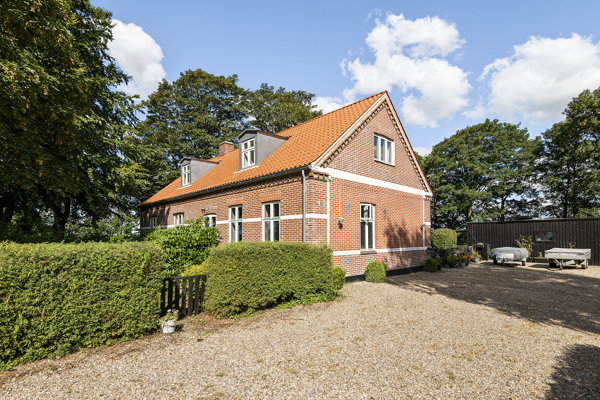 Ejendommen