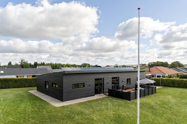 Ejendommen