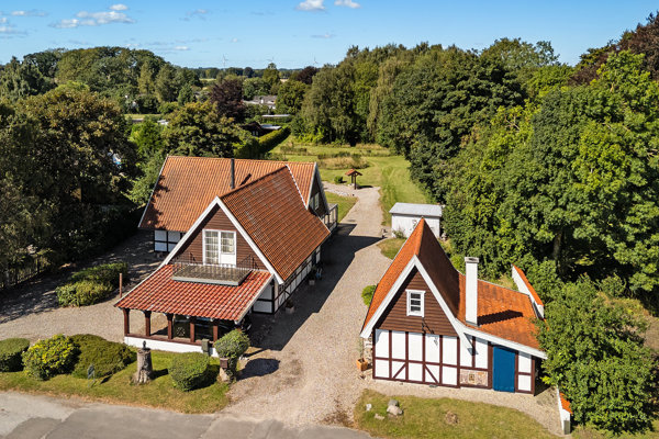 Ejendommen