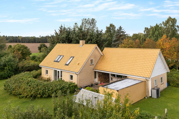 Ejendommen