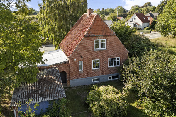 Ejendommen