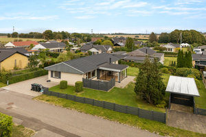 Ejendommen