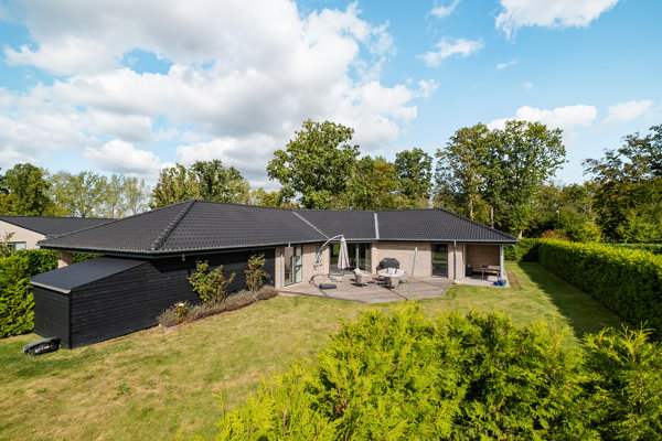 Ejendommen