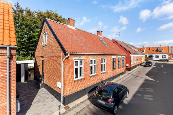 Ejendommen
