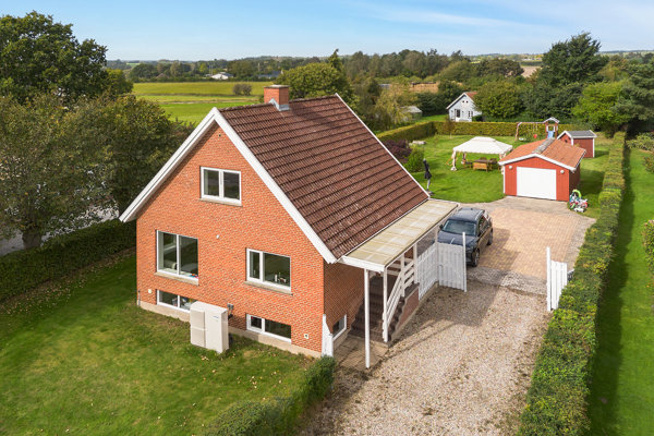 Ejendommen