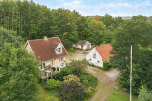 Ejendommen