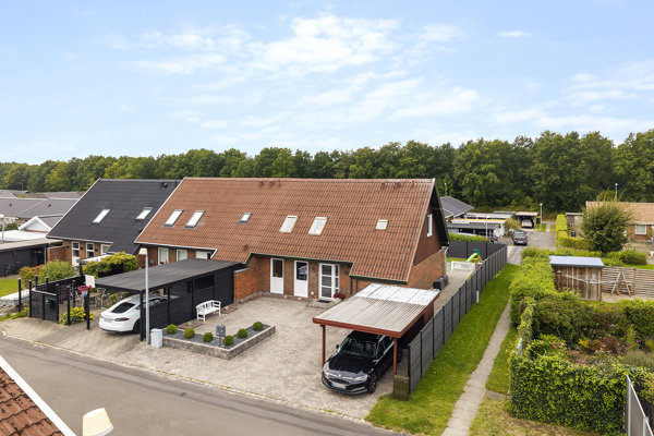 Ejendommen