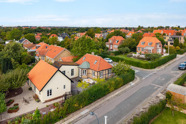 Ejendommen