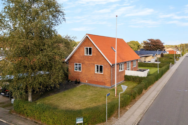 Ejendommen