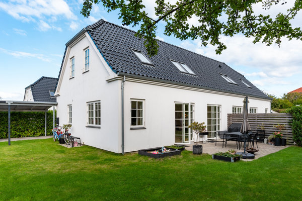 Ejendommen