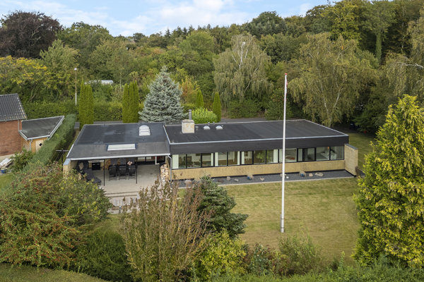 Ejendommen