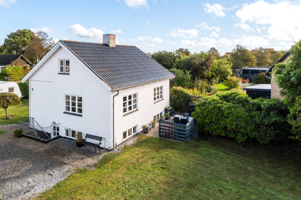 Ejendommen