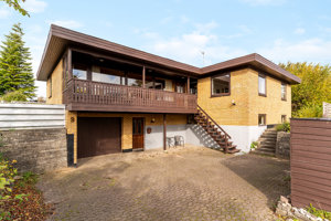 Ejendommen