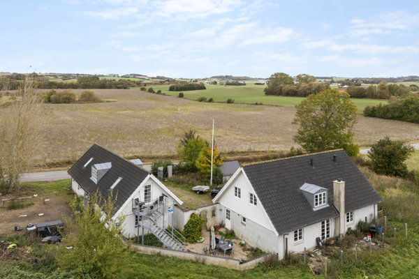 Ejendommen