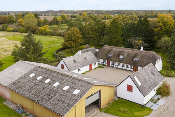 Ejendommen