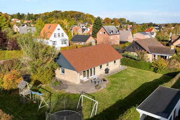 Ejendommen