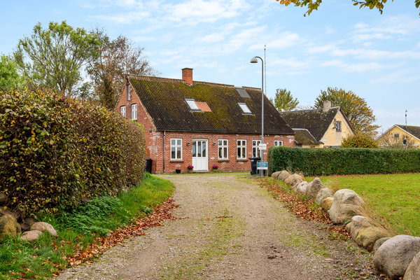 Ejendommen