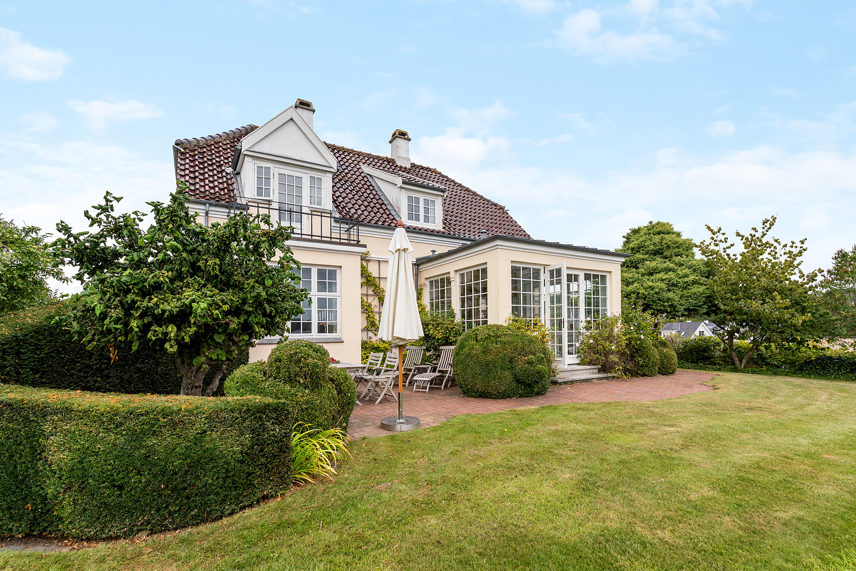 Villa på Strandvejen 14 7120 Vejle Øst.