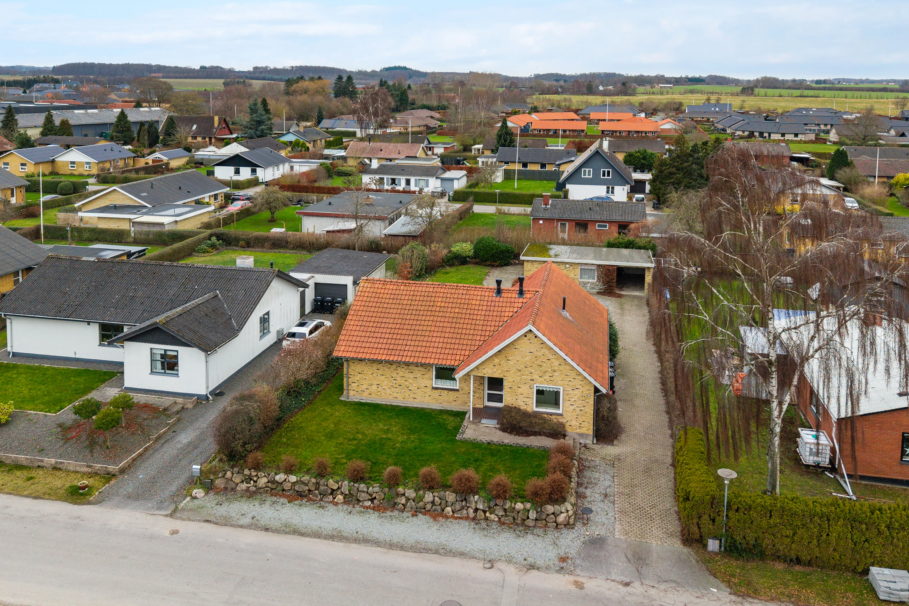 Tværvej 10