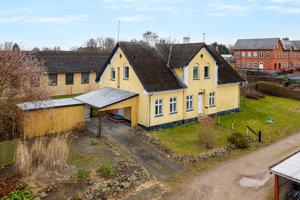 Ejendommen