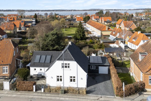 Ejendommen