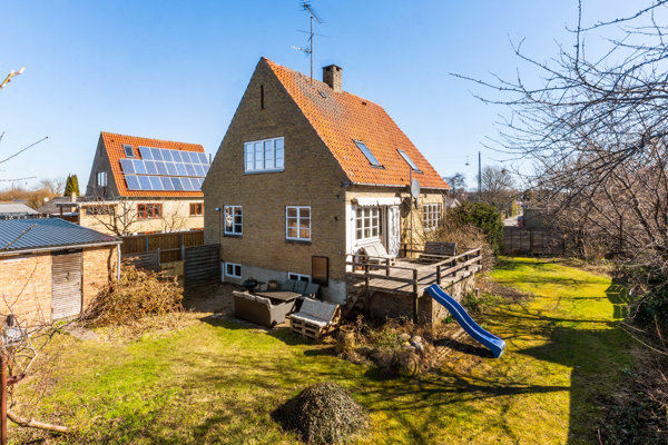 Ejendommen
