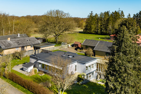 Ejendommen
