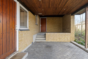Overdækket indgang