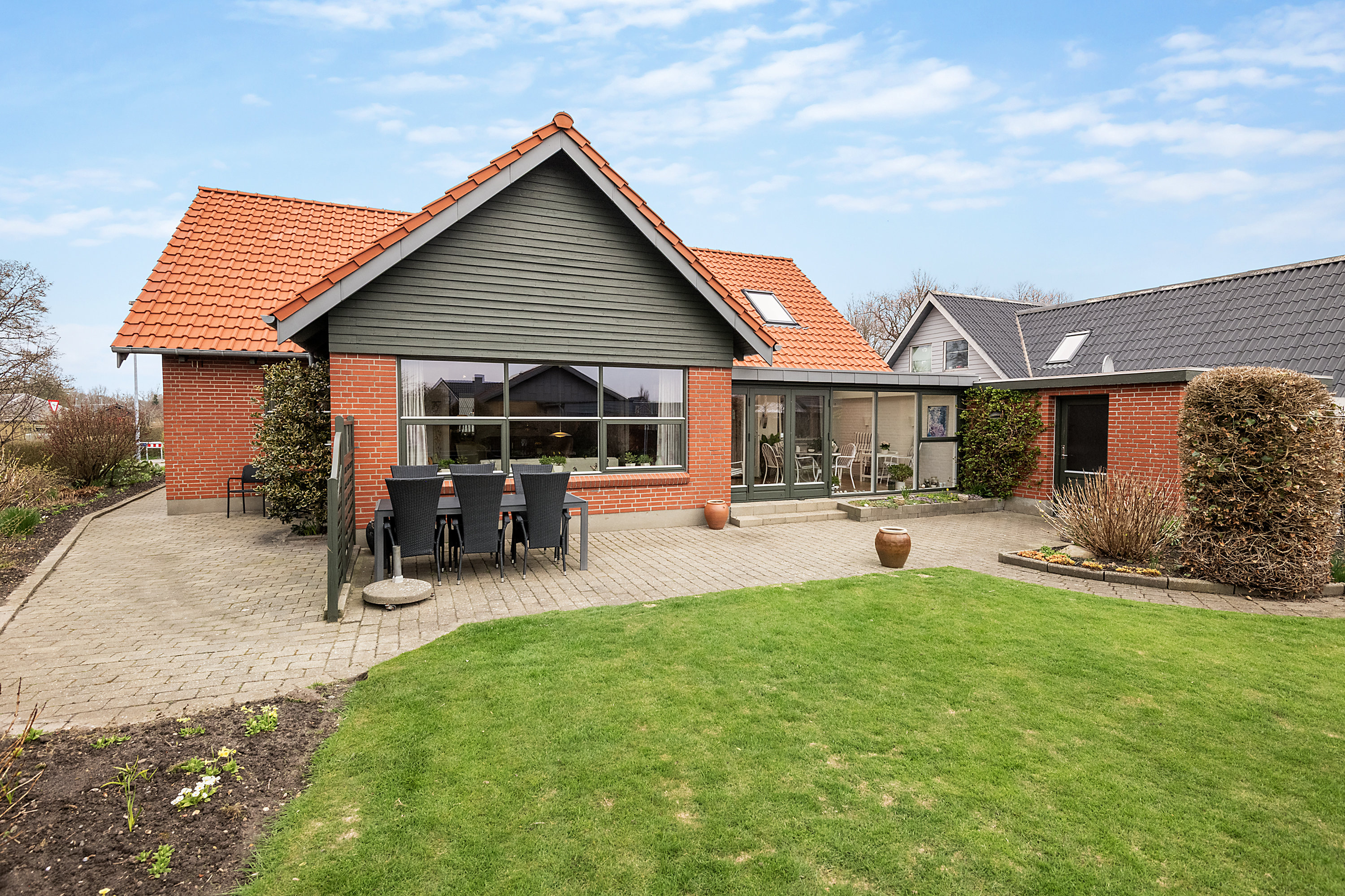 Asylgade 2, Snejbjerg 7400 Herning