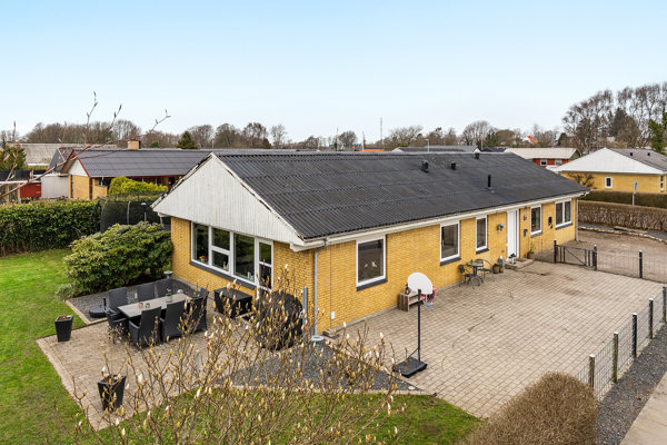 Ejendommen