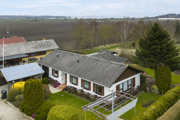Ejendommen