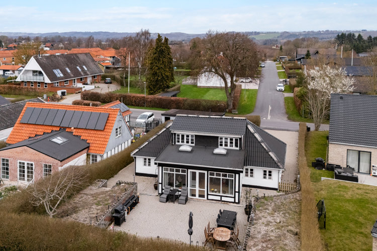 Langgade 16