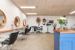 Salon