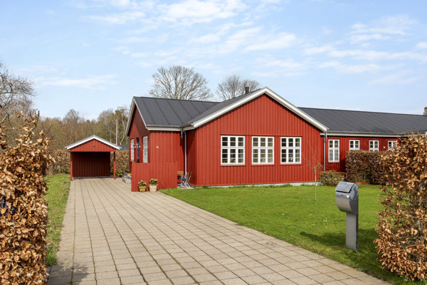 Ejendommen