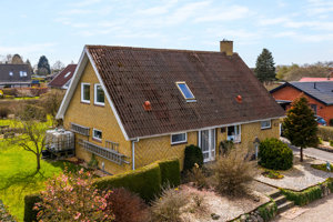 Ejendommen