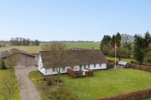 Ejendommen