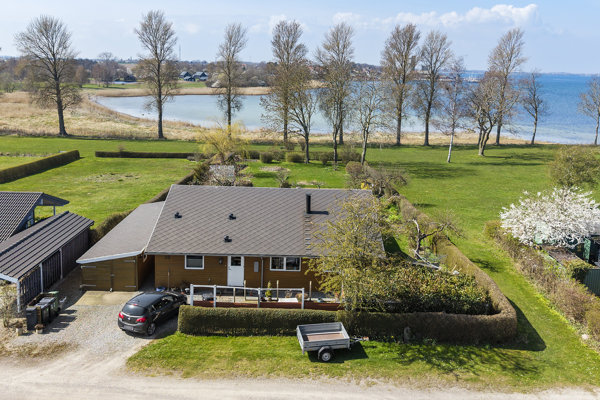 Ejendommen