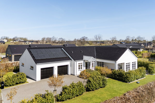 Ejendommen