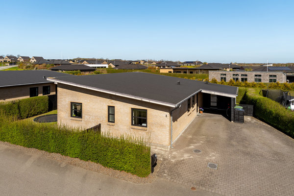 Ejendommen