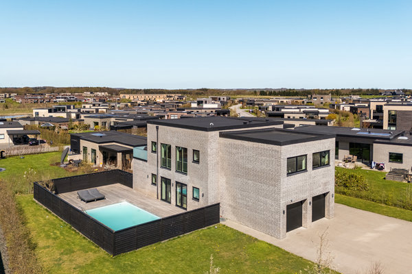 Ejendommen